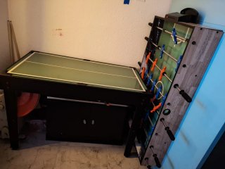 Mesa multijuegos con accesorios