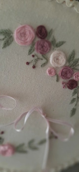 Porta anillos boda bordado flores
