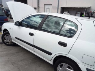 20059118 faro izquierdo nissan almera ii hatchback