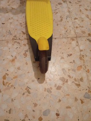 Patinete infantil 3 ruedas amarillo