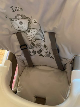 Trona Jané convertible en mesa y silla