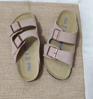 Sandalias Birkenstock talla 38