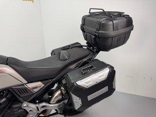 Moto Guzzi V85 TT Travel 2022