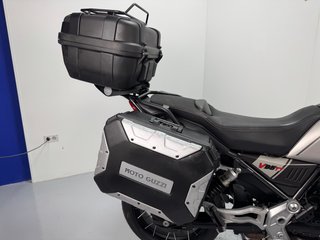 Moto Guzzi V85 TT Travel 2022