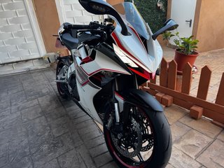 Zontes 703RR - 2000 km Impecable,un capricho