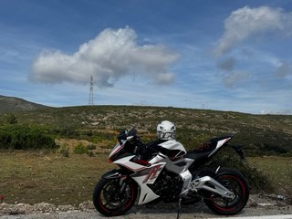 Zontes 703RR - 2000 km Impecable,un capricho