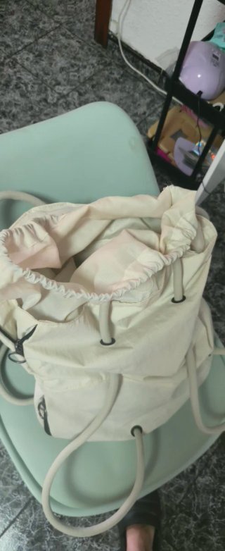 Mochila unisex beige para gimnasio