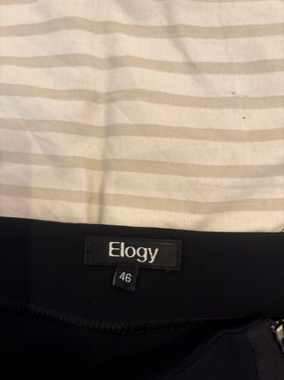 Falda Elogy Negra con Cremalleras