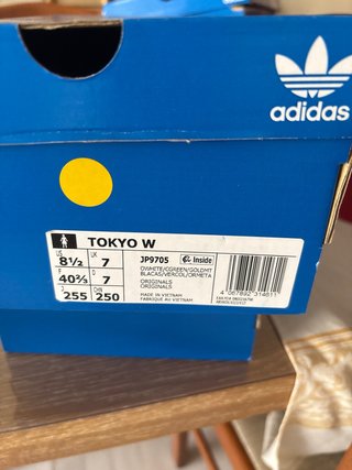 Zapatillas Adidas Tokyo Blancas y Verdes