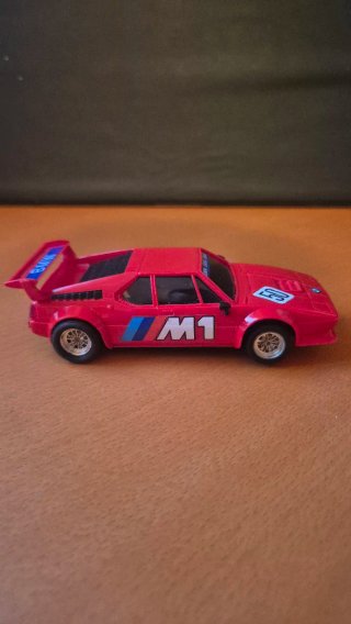 BMW M1 Scalextric  Exin