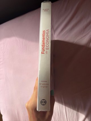 Fundamentos de Economía