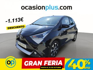 Toyota Aygo 1.0 70 x-play 53 kW (72 CV)