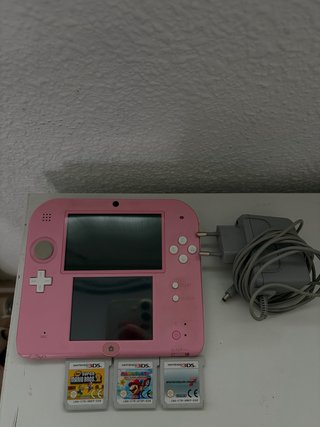 Nintendo 2DS Rosa + 3 Juegos