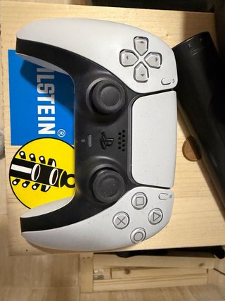 PS5 + Volante Thrustmaster