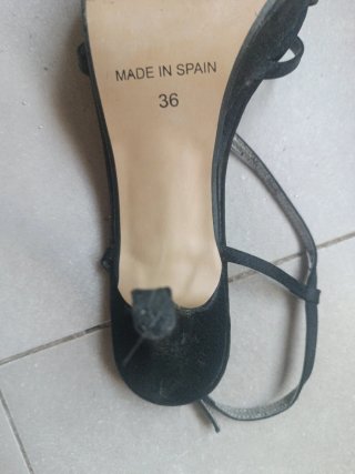 Tacones Lookkart Negros y Plateados