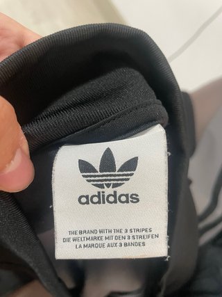 Chaqueta Adidas Negra y Gris Talla S