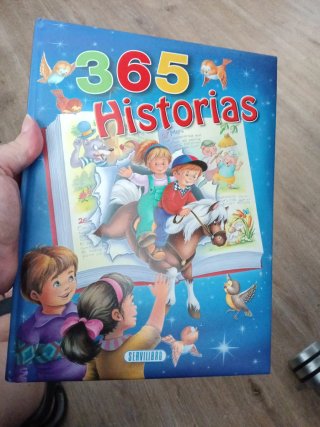 365 historias