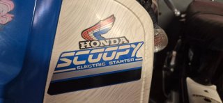 Honda Scoopy SH80 Azul y Blanco