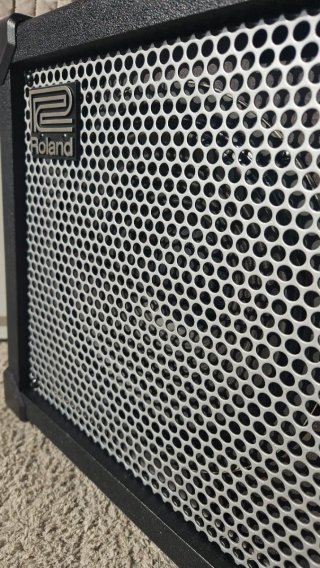 Amplificador guitarra eléctrica - Roland Cube 40XL