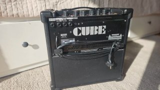 Amplificador guitarra eléctrica - Roland Cube 40XL