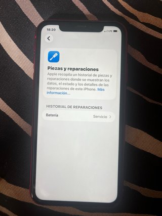 iPhone 11 Rojo