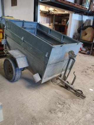 Remolque agrícola metálico
