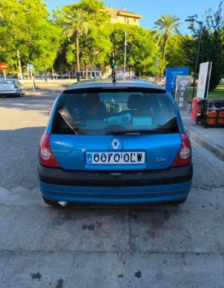 Renault Clio 2003