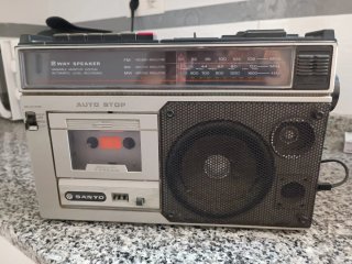 Radio Caset Sanyo 2 Way Speaker