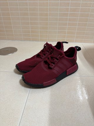 adidas NMD R1 Burdeos Negro (Talla 43 1/3)