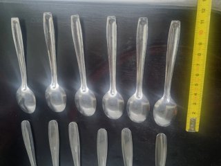 Set de cubiertos de acero inoxidable