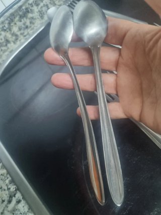 Set de cubiertos de acero inoxidable