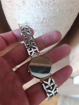 Reloj Yves Saint Laurent Octogonal LEER