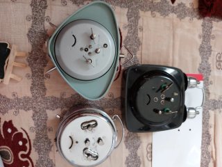 Reloj despertador antiguo de campana