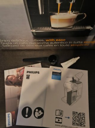 Cafetera Super Automática Philips Serie 2200