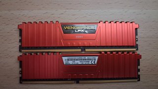 Corsair Vengeance LPX 16GB DDR4-2666