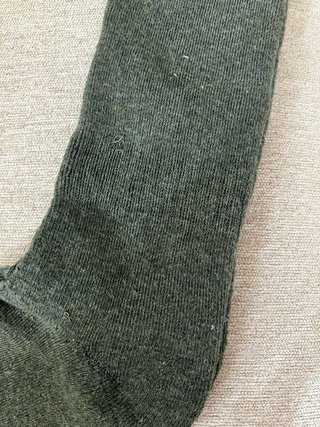 Calcetines altos hasta el muslo talla única.