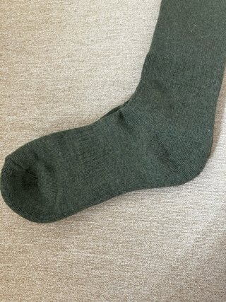 Calcetines altos hasta el muslo talla única.