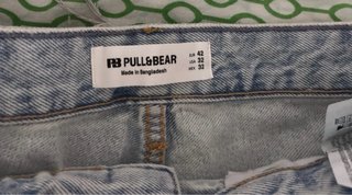 Pull&Bear Pantalón Vaquero Corto Hombre