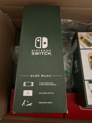 Nintendo Switch OLED Zelda Tears of Kingdom