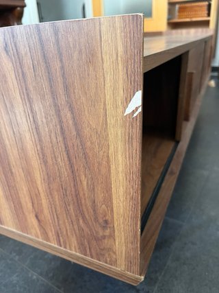 Mueble TV madera con puertas correderas