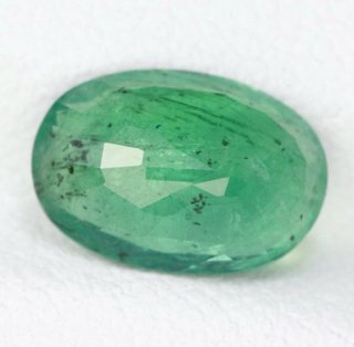 Esmeralda Natural 2,06 ct · Elegancia