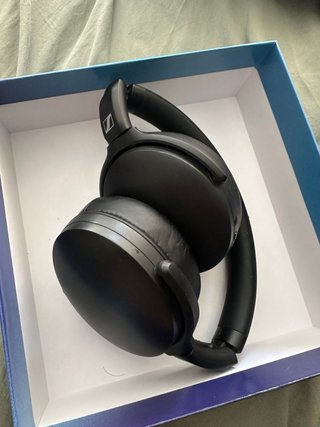 Auriculares Sennheiser Negros