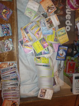 Lote Cartas Pokémon Caos Crecimiento