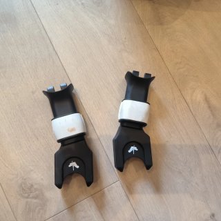 Maxi-Cosi Pebble Plus i-Size + adaptadores Bugaboo