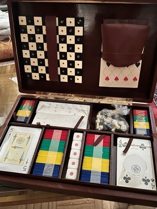 Estuche madera y piel juegos mesa