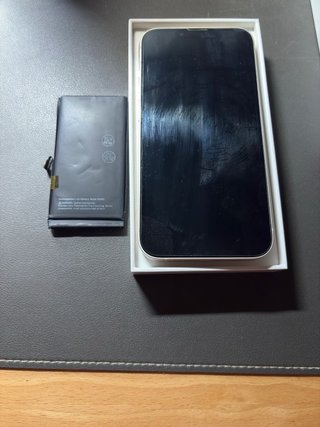 iPhone 13