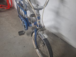 2 Bicicletas niñ@ BH 1 plegable y la otra no.