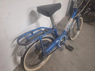 2 Bicicletas niñ@ BH 1 plegable y la otra no.