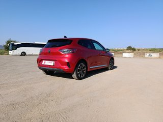 Clio - DESDE 278€/MES ¡SIN PAGAR ENTRADA!