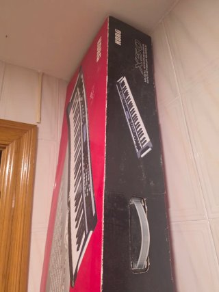 Caja Korg X50 Sintetizador Musical Teclado